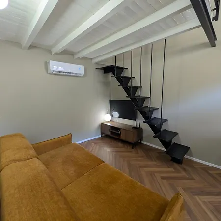 Civico 13 - Immobili E Soluzioni Rent Lägenhet *