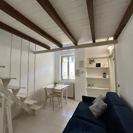 Civico 13 - Immobili E Soluzioni Rent דירה *