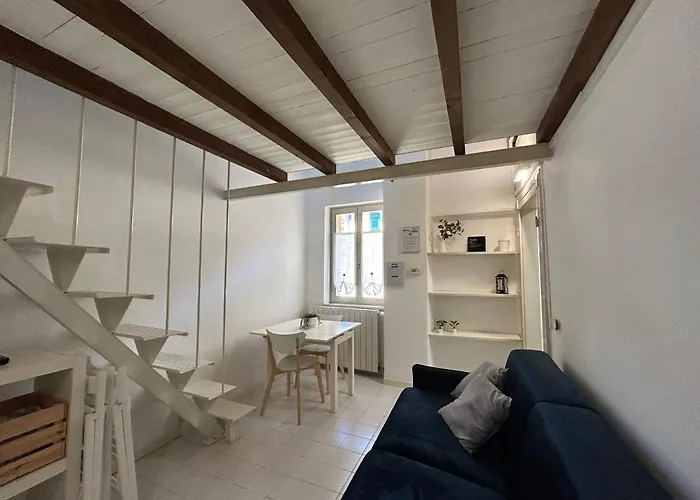 Civico 13 - Immobili E Soluzioni Rent Apartament *